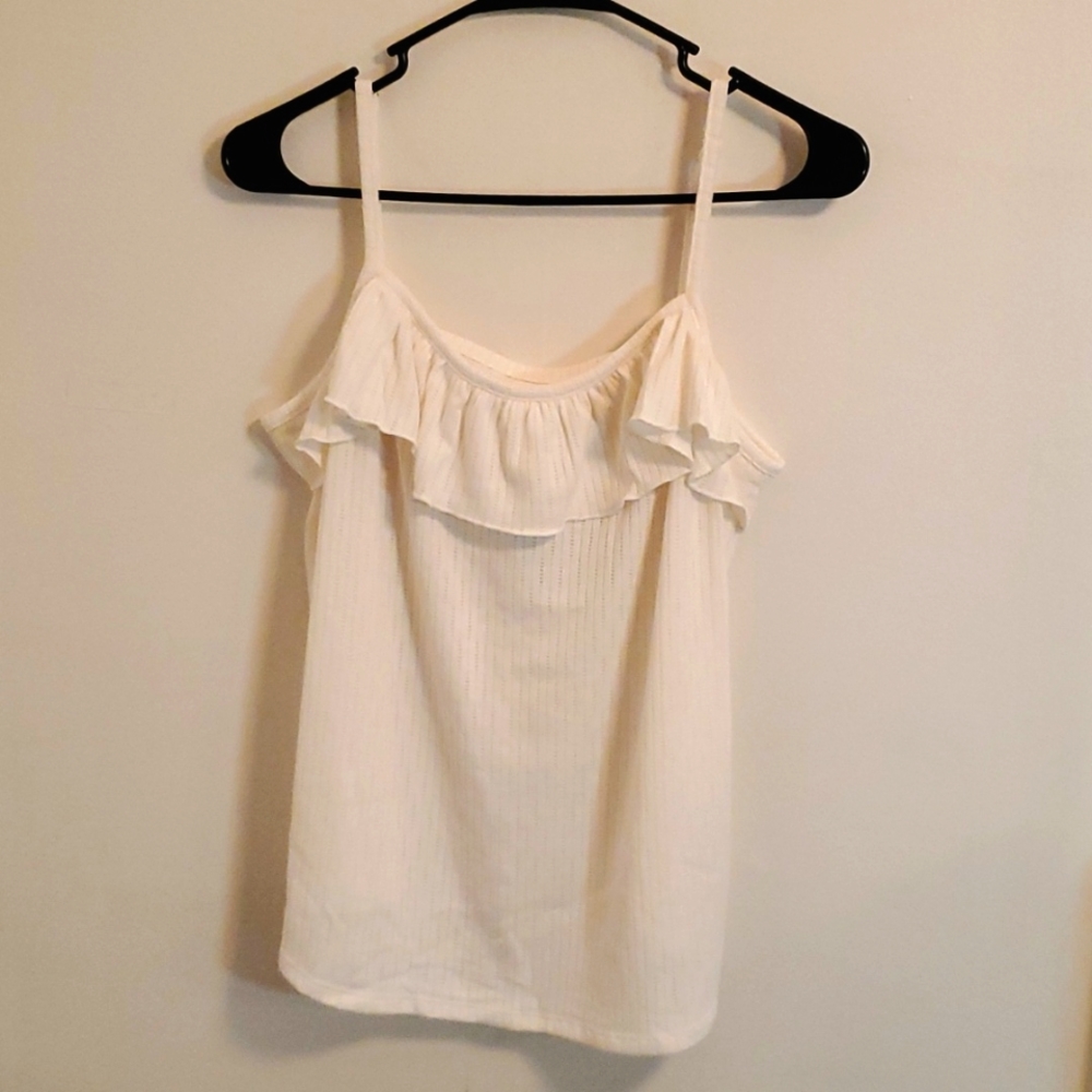 Ruffle tank